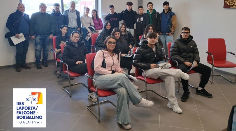Alternanza scuola-lavoro nel settore odontotecnico Alternanza scuola-lavoro nel settore odontotecnico