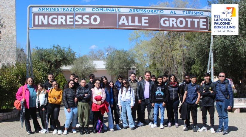 Visita guidata alle Grotte di Castellana e ad Ostuni Visita guidata alle Grotte di Castellana e ad Ostuni