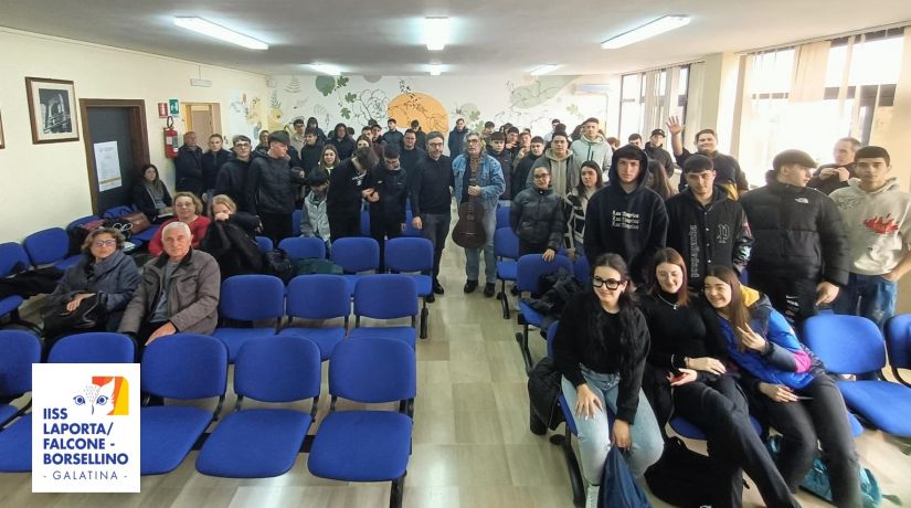 Incontro con il cantautore Mino De Santis Incontro con il cantautore Mino De Santis